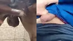 Abspielen Schaumbad-Masturbation: Solo-Männerspaß