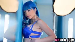Odtwórz Big-taint Jewelz Blu nie może się oprzeć twardemu kutasowi po sesji zdjęciowej