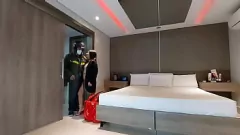 Reproducir Big Bambu Devours Pizza Entread Gan Dick mientras el marido está fuera