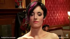 Afspelen Maestro Stefanos domineert een wilde orgie van slaven op een hardcore bdsm-feest met ruig neuken en extreem kokhalzen