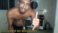 Reproduzir Sexo amador POV Voyeur no Rio de Janeiro com um garanhão brasileiro bem dotado