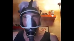Play Denimfaggot's Smoky Cigar Play with Gas Mask
